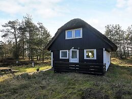 6 Person Holiday Home in Oksbol