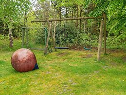 Spacious Holiday Home in Hemmet near Sea