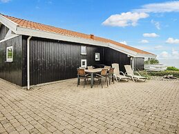 6 Person Holiday Home in Borkop