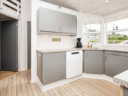 6 Person Holiday Home in Borkop