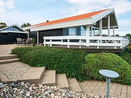 6 Person Holiday Home in Borkop