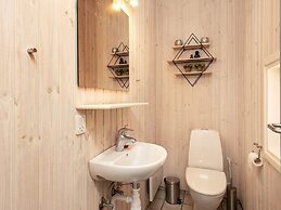 6 Person Holiday Home in Vaeggerlose