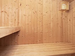 6 Person Holiday Home in Vaeggerlose