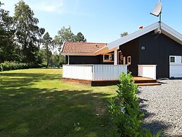 6 Person Holiday Home in Vaeggerlose