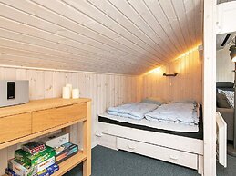 6 Person Holiday Home in Vaeggerlose