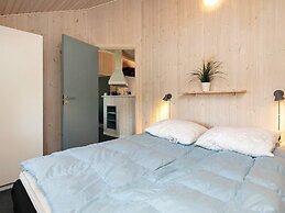 6 Person Holiday Home in Vaeggerlose