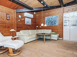 6 Person Holiday Home in Glesborg-by Traum