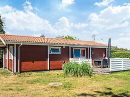 6 Person Holiday Home in Glesborg-by Traum