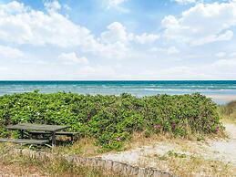 6 Person Holiday Home in Glesborg-by Traum