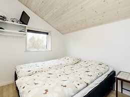 6 Person Holiday Home in Vaeggerlose-by Traum