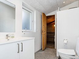 10 Person Holiday Home in Vestervig-by Traum