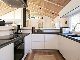 8 Person Holiday Home in Bindslev-by Traum