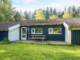 8 Person Holiday Home in Bindslev-by Traum