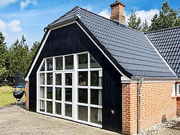 10 Person Holiday Home in Norre Nebel