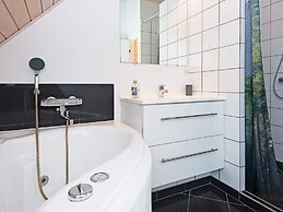 6 Person Holiday Home in Juelsminde-by Traum