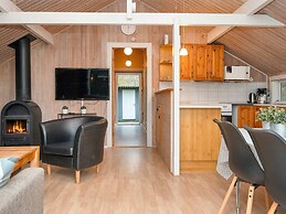 6 Person Holiday Home in Ebeltoft-by Traum