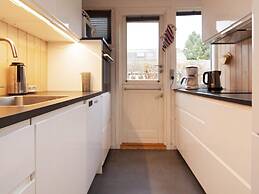 6 Person Holiday Home in Vaeggerlose
