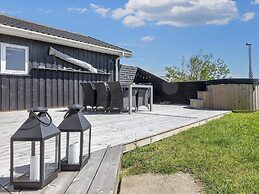 6 Person Holiday Home in Hjorring-by Traum