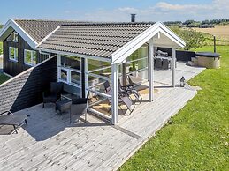 6 Person Holiday Home in Hjorring-by Traum