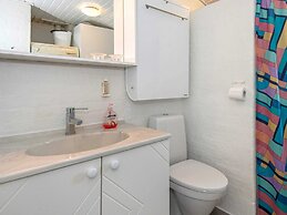 6 Person Holiday Home in Allingabro-by Traum