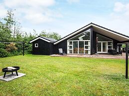 8 Person Holiday Home in Brovst