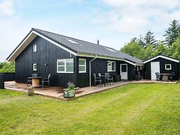 8 Person Holiday Home in Brovst