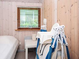 6 Person Holiday Home in Hemmet