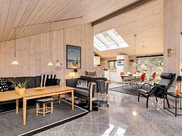 Lively Holiday Home in Ålbæk near Sea