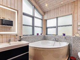 Lively Holiday Home in Ålbæk near Sea