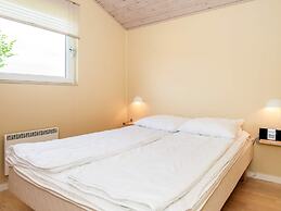 6 Person Holiday Home in Hovborg-by Traum