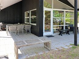 6 Person Holiday Home in Hadsund