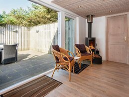 10 Person Holiday Home in Harboore-by Traum