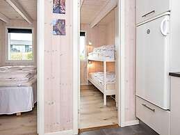 6 Person Holiday Home in Hemmet-by Traum