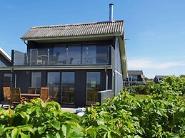 6 Person Holiday Home in Hemmet-by Traum