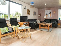 Quaint Holiday Home in Hejls near Sea
