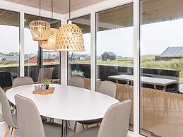 6 Person Holiday Home in Lokken-by Traum