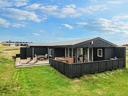 6 Person Holiday Home in Lokken-by Traum