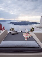 Caldera Cliff Illusion