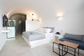 Caldera Cliff Illusion