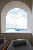 Caldera Cliff Illusion