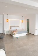 Caldera Cliff Illusion