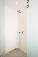 Caldera Cliff Illusion