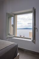 Caldera Cliff Illusion