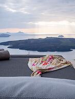 Caldera Cliff Illusion