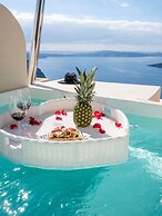 Caldera Cliff Illusion