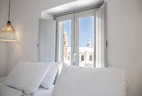 Caldera Cliff Illusion