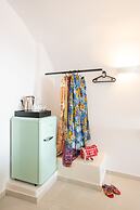 Caldera Cliff Illusion