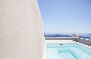 Caldera Cliff Illusion