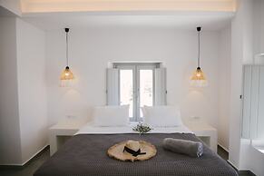 Caldera Cliff Illusion