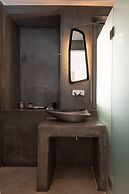 Caldera Cliff Illusion